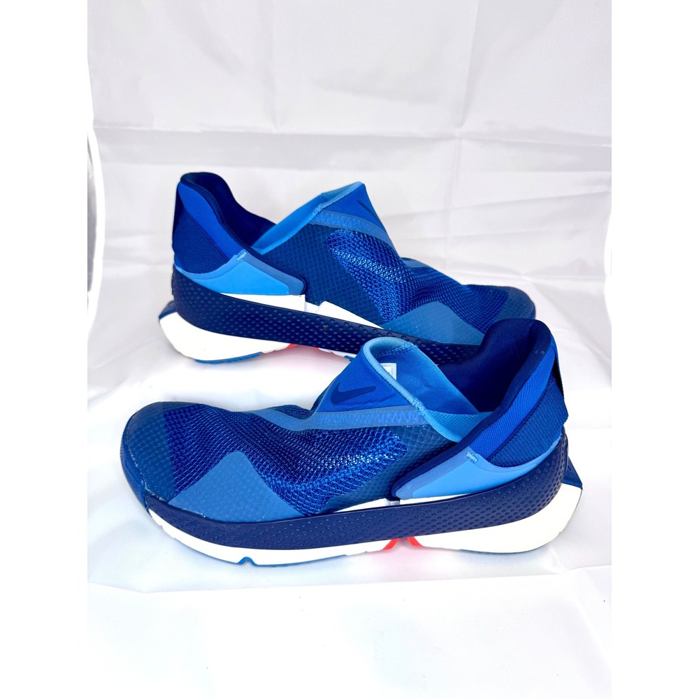 Nike Go FlyEase Blue Slip On Sneakers CW5883-400 Mens 7.5 Womens 9 NWOB - Picture 1 of 7